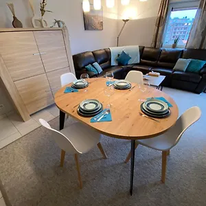  Apartment Met Priveparking Belgien